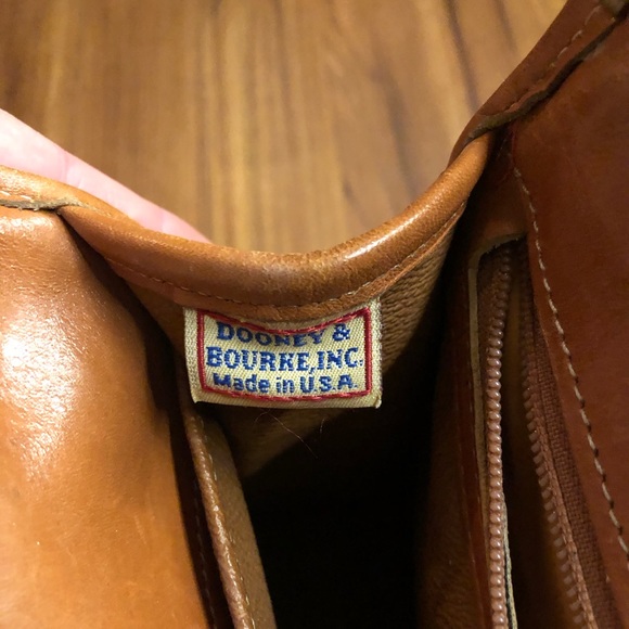 Vintage 1980s Dooney & Bourke Bag - Picture 7 of 8
